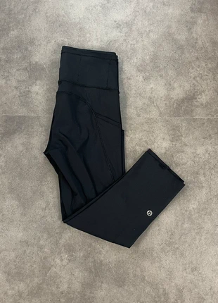 Legging Lululemon noir – Taille 4 US (équivaut à 36 EU), marca: Lululemon, estado: Muy bueno, tamaño: S / 36 / 8, 18,50 €, 20,13 € Protección al comprador Pro incluida