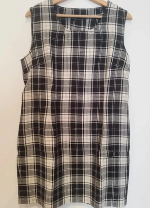 Robe chasuble faite main carreaux noir gris blanc 40, marque: Maison, état: Très bon état, taille: L / 40 / 12, 3,50 €, 4,38 € Protection acheteurs incluse