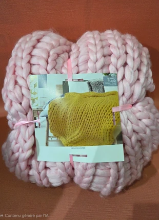 Plaid Grosse Maille Rose (127x152cm) - Style Chunky Knit, état: Neuf sans étiquette, 15,00 €, 16,45 € Protection acheteurs incluse
