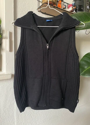 Cecil Strickweste Schwarz, merk: Cecil, staat: Heel goed, maat: S / 36 / 8, € 9,00, € 10,15 inclusief Kopersbescherming