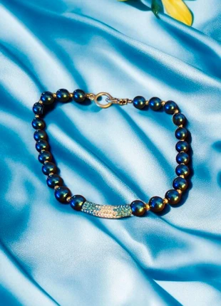 Collier ras de cou bleu et doré, condition: Very good, €9.50, €10.68 includes Buyer Protection