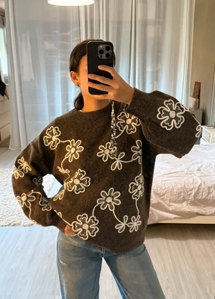 Pull large motif fleurs broderie 6% laine, brand: Boutique indépendante, condition: New with tags, size: S / 36 / 8, €34.00, €36.40 includes Buyer Protection