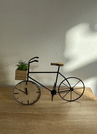 Décoration vélo avec horlog, brand: Quartz, condizioni: Buone, €3.00, €3.85 include la Protezione acquisti