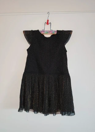 Robe 6ans, merk: U Essentiel, staat: Goed, maat: 6 jaar / 116 cm, € 2,00, € 2,80 inclusief Kopersbescherming