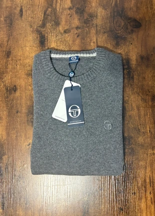 Magnifique pull d’hiver en laine Sergio Tacchini authentique, neuf - gris foncé - L, brand: Sergio Tacchini, condition: New with tags, size: L, €49.00, €52.15 includes Buyer Protection Pro