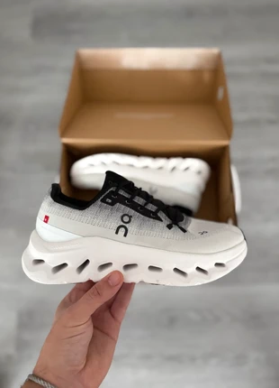 On Cloud Tilt – coloris Black/Ivory, marque: On Cloud, état: Neuf avec étiquette, taille: 40, 95,00 €, 100,45 € Protection acheteurs incluse