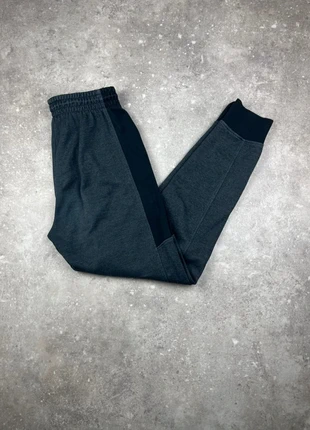 Pantalon Jogging Under Armour Taille S Homme Gros Foncé Avec Logo #V93, marque: Under Armour, état: Très bon état, taille: S, 10,00 €, 11,20 € Protection acheteurs (Pro) incluse