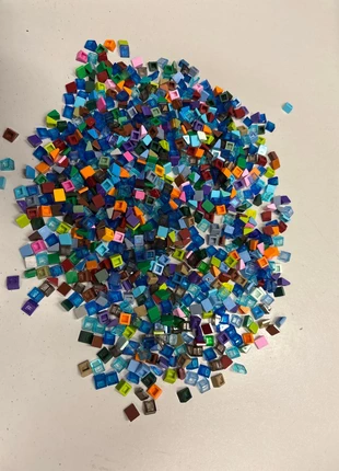 Lego 1x1 cheese slope 800~ pieces RARE colours, marca: LEGO, estado: Bom, tamanho: Tamanho único, €8.00, €9.10 inclui Proteção do Comprador Pro