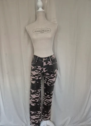 Pantalon Skinny Camouflage, marque: R. Jonaco, état: Bon état, taille: L / 40 / 12, 2,00 €, 2,80 € Protection acheteurs incluse