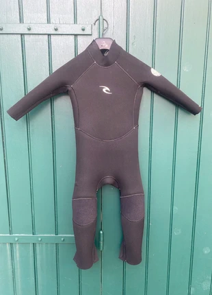 Combinaison Rip Curl enfant Freelite backzip, merk: Rip Curl, staat: Heel goed, € 50,00, € 53,20 inclusief Kopersbescherming