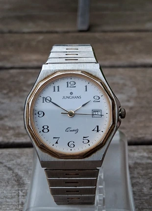 Montre vintage junghans mécanisme à quartz argenté et dorée bracelet métal, marque: Junghans, état: Très bon état, taille: 30–38 mm, 30,00 €, 32,20 € Protection acheteurs (Pro) incluse
