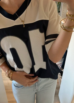 Y2K Jersey Streatwear style, brand: Stradivarius, condizioni: Nuovo senza cartellino, taglia: XS / IT 38 / EU 34, €15.50, €16.98 include la Protezione acquisti