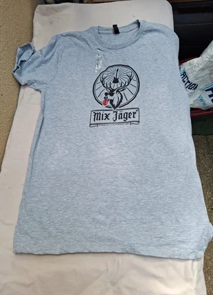 Tee-shirt, brand: Famous, condition: New without tags, size: L, €4.00, €4.90 includes Buyer Protection