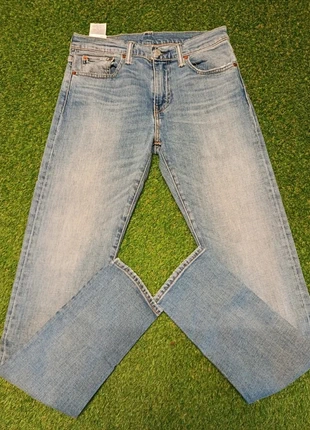 Jean Levi's femme 512, taille 38 (W29L34), brand: Levi's, condition: Very good, size: M / 38 / 10, €15.00, €16.45 includes Buyer Protection