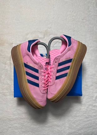 Adidas Gazelle Bold Rose Bleu Marine / Pink Blue Navy Taille 39 1/3 FR | 7 1/2 US | 6 UK, marca: adidas, estado: Muy bueno, tamaño: 39, 49,90 €, 53,10 € Protección al comprador Pro incluida