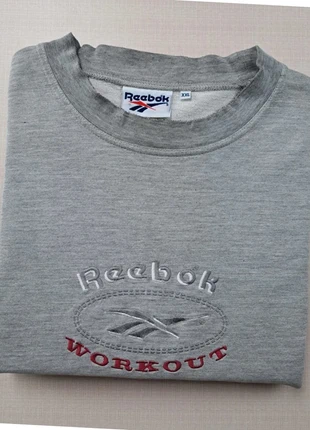Crewneck Pull col rond Reebok gris uni logo brodé taille XXL coton, marque: Reebok, état: Bon état, taille: XXL, 25,00 €, 26,95 € Protection acheteurs incluse