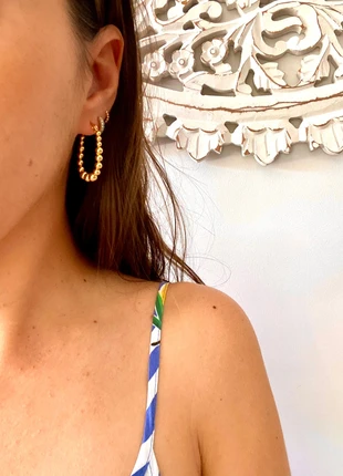 Créoles ovales boules dorées, condizioni: Ottime, €12.00, €13.30 include la Protezione acquisti