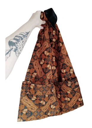 Big witchy canvas bag, merk: Alternative, staat: Heel goed, € 6,99, € 8,04 inclusief Kopersbescherming Pro