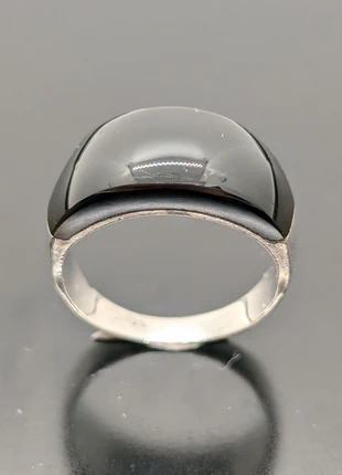 Bague en argent 925 avec bandeau noir, état: Très bon état, taille: 17,7 mm, 30,00 €, 32,20 € Protection acheteurs (Pro) incluse