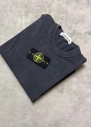 Pull Stone Island bleu marine badge manche – Taille M, marque: Stone Island, état: Très bon état, taille: M, 94,99 €, 100,44 € Protection acheteurs incluse