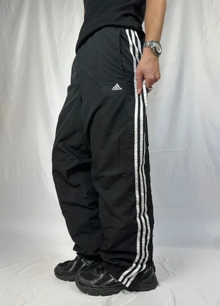 Adidas Vintage Track Pant Nylon | M, marca: adidas, estado: Muito bom, tamanho: M, €34.50, €36.93 inclui Proteção do Comprador Pro