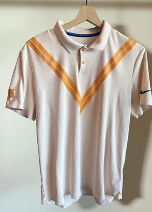 Polo Nike - Roger Federer - us open 2018, marque: Nike, état: Très bon état, taille: M, 44,00 €, 46,90 € Protection acheteurs incluse
