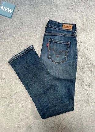 Jean Levi’s 525 bleu marine - Perfect Waist Straight coupe droite - W26L30 (FR36), marke: Levi's, zustand: Sehr gut, größe: S / 36 / 8, 27,10 €, 29,16 € beinhaltet Vinted-Käuferschutz Pro