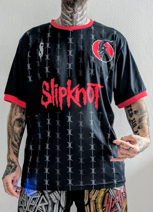 Maillot de foot Slipknot neuf, merk: Slipknot, staat: Nieuw zonder prijskaartje, maat: L, € 126,66, € 133,69 inclusief Kopersbescherming Pro