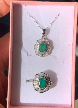 Conjunto plata 925 con esmeraldas naturales joya de colección navideña, marca: Natural, estado: Novo sem etiquetas, €159.00, €167.65 inclui Proteção do Comprador