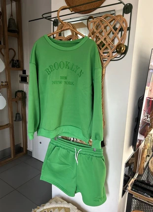 Ensemble cocooning, merk: Shein, staat: Nieuw zonder prijskaartje, maat: M / 38 / 10, € 10,00, € 11,20 inclusief Kopersbescherming