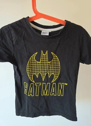 Tshirt manches courtes batman 6 ans 116 cm, brand: Batman, condition: Good, size: 6 years / 116 cm, €1.00, €1.75 includes Buyer Protection