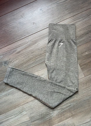 Legging gymshark gris taille M bon état, marca: Gymshark, estado: Muy bueno, tamaño: M / 38 / 10, 20,00 €, 21,70 € Protección al comprador incluida