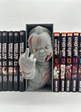 Booknook Chucky, marke: Onikatanaa, zustand: Sehr gut, 23,00 €, 24,85 € beinhaltet Vinted-Käuferschutz Pro
