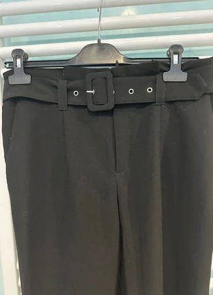 Pantalon ajuster, marque: Kiabi, état: Très bon état, taille: L / 40 / 12, 5,00 €, 5,95 € Protection acheteurs incluse