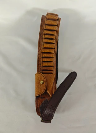 Cartouchière ceinture pour enfants - type Montecarlo - 24 emplacements - très bon état, état: Très bon état, taille: Taille unique, 10,00 €, 11,20 € Protection acheteurs incluse