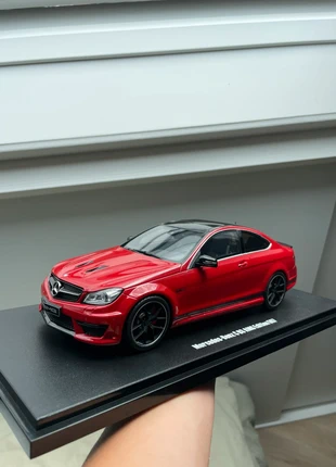 GT Spirit Mercedes C63 AMG - 1:18, brand: GT Spirit, condizioni: Nuovo con cartellino, taglia: Prematuri, fino a 44 cm, €114.99, €121.44 include la Protezione acquisti