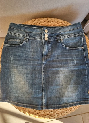 Jupe courte jean, marque: Cache Cache, état: Très bon état, taille: L / 40 / 12, 4,00 €, 4,90 € Protection acheteurs incluse