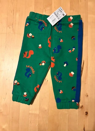 Jogging forêt neuf, marque: Kiabi, état: Neuf avec étiquette, taille: 9-12 mois / 74 cm, 5,00 €, 5,95 € Protection acheteurs incluse