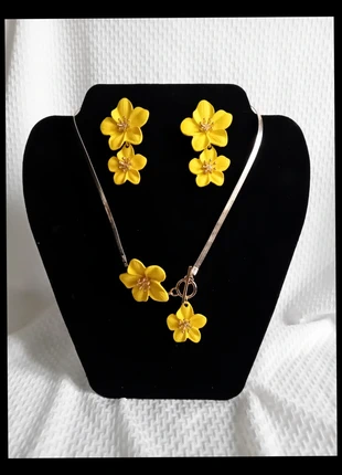 Parure collier boucle d'oreilles ensemble bijoux fleur jaune or doré maille plate, marke: Vintage Chic, zustand: Neu, mit Etikett, 5,50 €, 6,48 € beinhaltet Vinted-Käuferschutz Pro