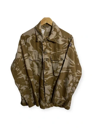 Veste militaire camouflage désert - M (ref 25178), brand: Vintage Dressing, condizioni: Ottime, taglia: M, €10.00, €11.20 include la Protezione acquisti Pro