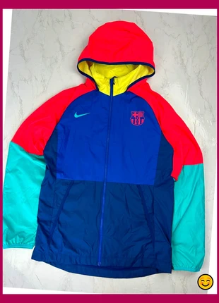 Veste coupe vent FC Barcelone Nike bleu et rouge | Taille M, merk: Nike, staat: Heel goed, maat: M, € 33,00, € 35,35 inclusief Kopersbescherming Pro