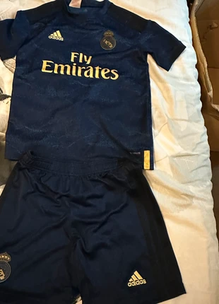 Chelsea kit, brand: adidas, condition: Very good, size: S, £7.00, £7.86 includes Buyer Protection