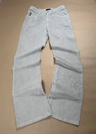 Jeans Armani Vintage Flared Bootcut y2k Velvet Custom, marque: Armani, état: Très bon état, taille: S / 36 / 8, 10,00 €, 11,20 € Protection acheteurs incluse