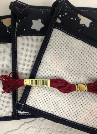 3 presine punto croce +1 matassina in regalo, merk: Aida, staat: Nieuw zonder prijskaartje, € 3,80, € 4,69 inclusief Kopersbescherming