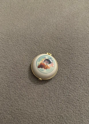 Le carnet de l’apothicaire goodies, marque: Ki-oon, état: Très bon état, 4,00 €, 4,90 € Protection acheteurs incluse