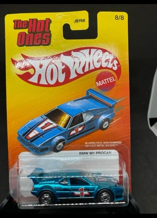 Hot wheels, merk: Hot Wheels, staat: Nieuw zonder prijskaartje, maat: Prematuur, tot 44 cm, € 6,00, € 7,00 inclusief Kopersbescherming