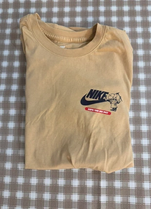 T-shirt Nike Beige Homme Taille XS Très Bon État, brand: Nike, condition: Very good, size: XS, €9.00, €10.15 includes Buyer Protection