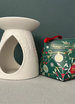 Bruciatore Yankee Candle + confezione con candele da sciogliere, marke: Yankee Candle, zustand: Neu, mit Etikett, 10,00 €, 11,20 € inklusive Vinted-Käuferschutz
