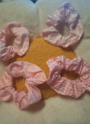 Lot de chouchous roses – motifs variés, marque: Rose, état: Très bon état, 3,00 €, 3,85 € Protection acheteurs incluse