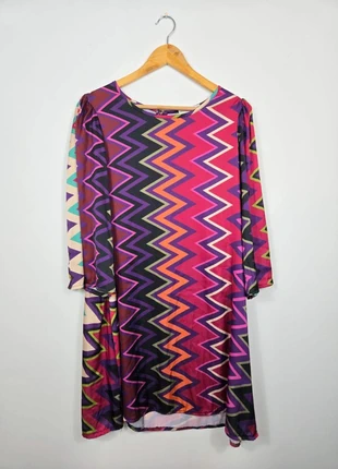 Robe multicolore New collection TU, marca: New Collection, estado: Muito bom, tamanho: Tamanho único, €3.00, €3.85 inclui Proteção do Comprador